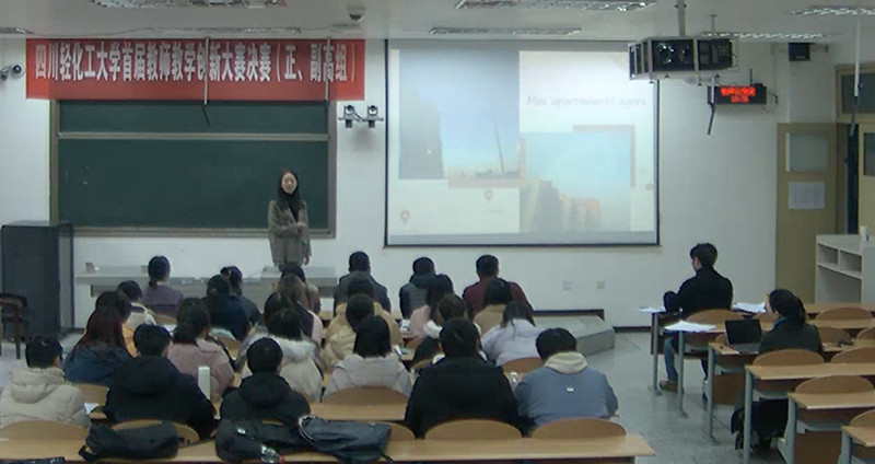 演说现场图片_副本.jpg
