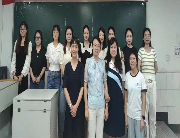 教学大赛2组合影.png